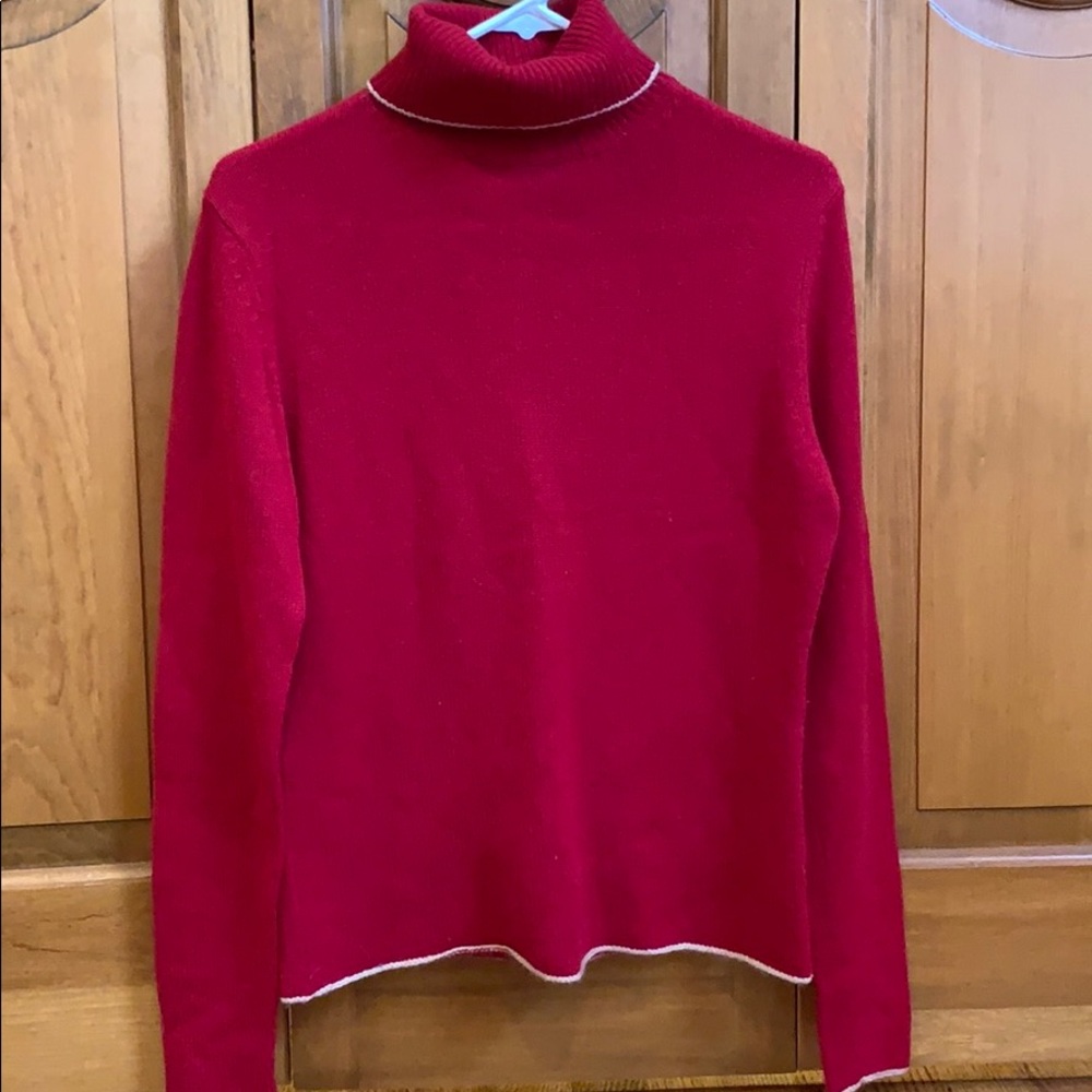 Cashmere sweater